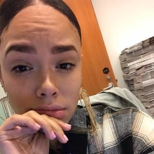 Meet your Posher, Ariel